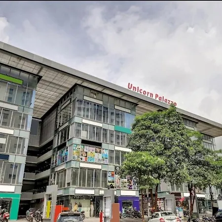 Hotel Unicorn, Surat-3