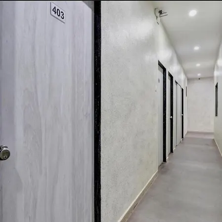 Hotel Unicorn, Surat-2